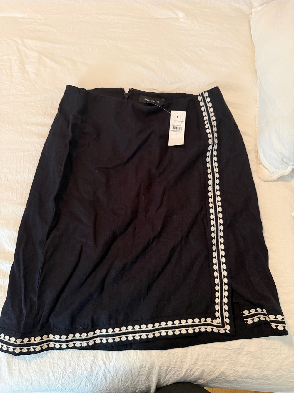 Ann Taylor black Skirt with White Embroidered Border